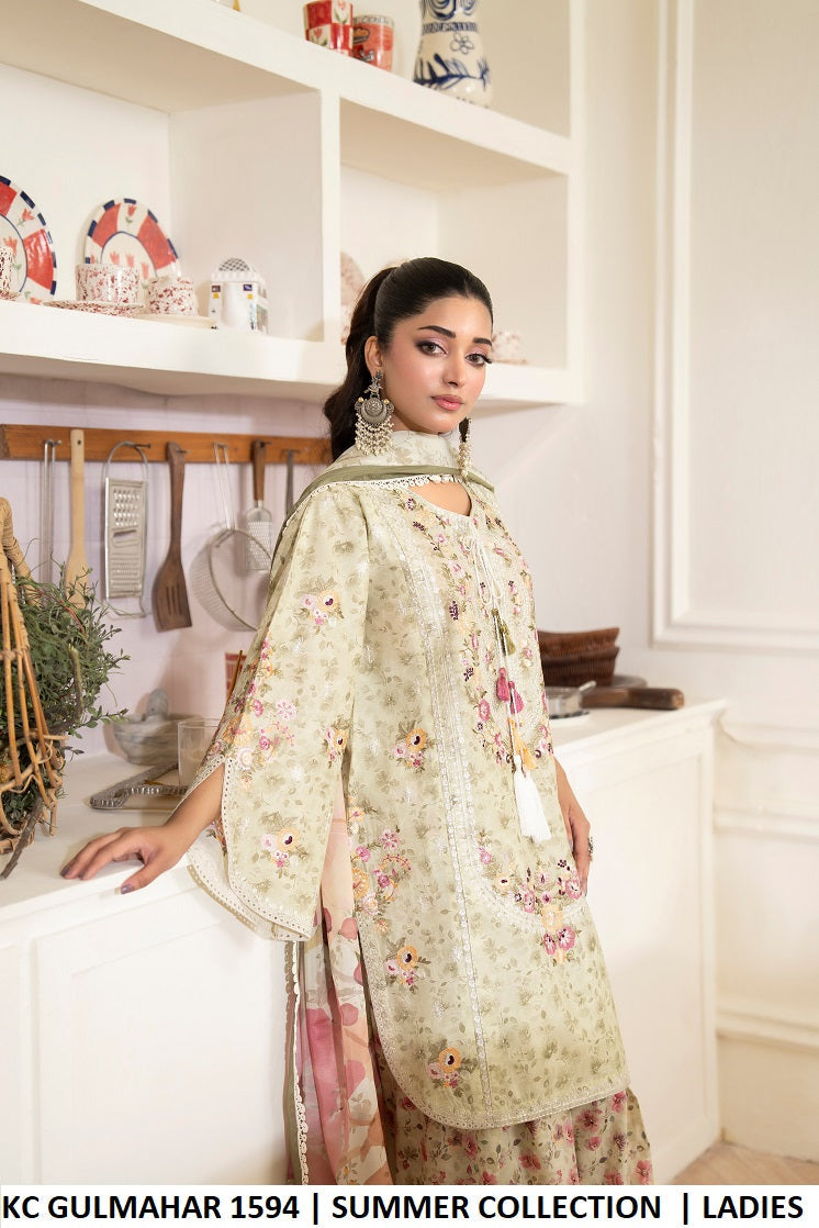 Karma Gul-Mahar 1594 Celadon Green