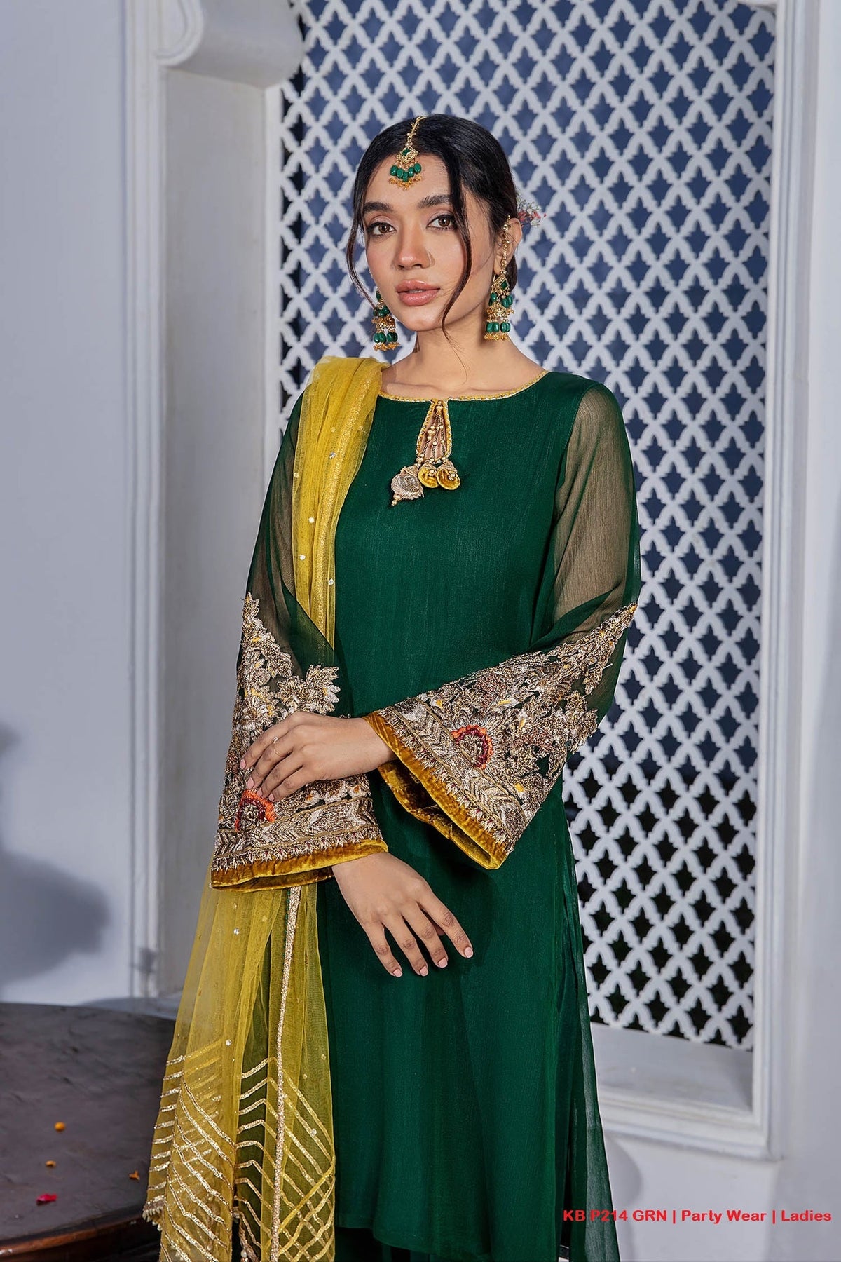 KB P214 crinkle chiffon Pakistani women's formal outfit with net dupatta side view