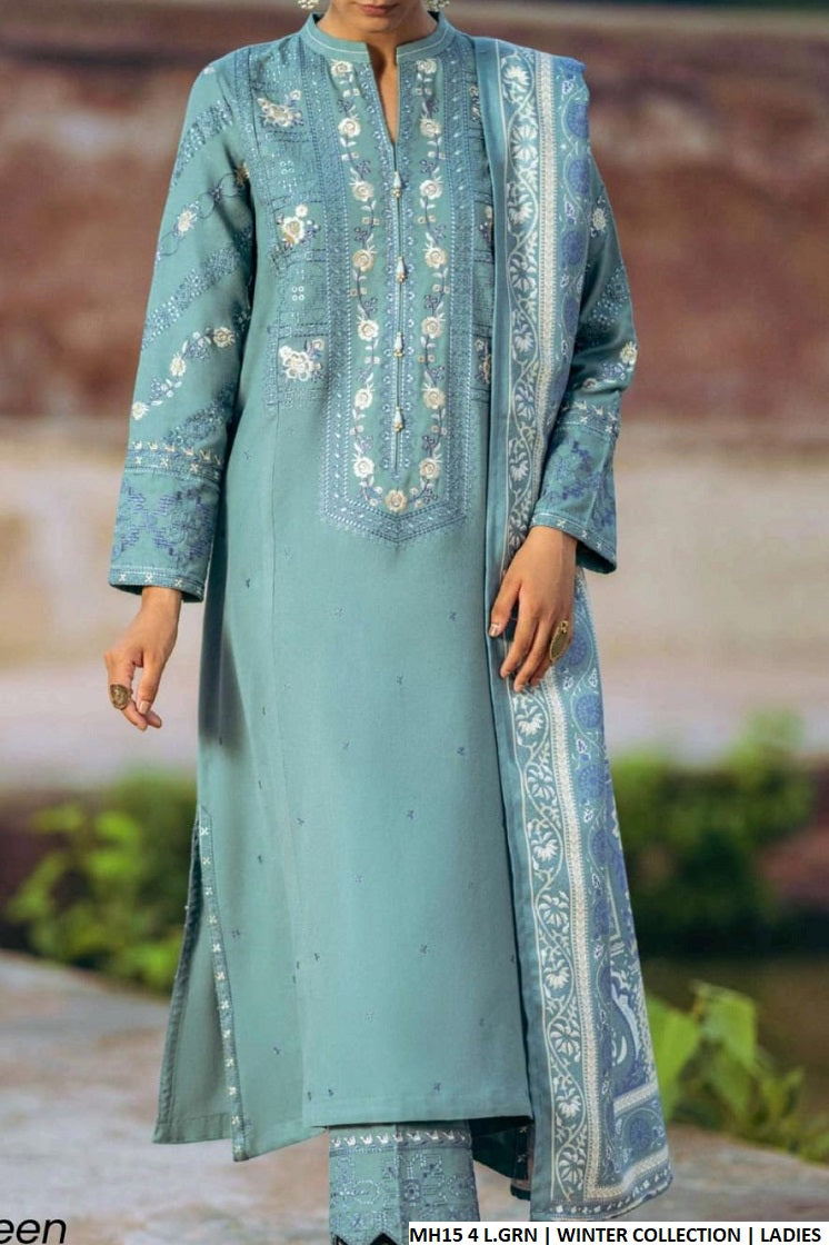 Dhanak A-Line shirt MH15 4 - Pakistani women's winter 3-piece suit with digital dupatta front view