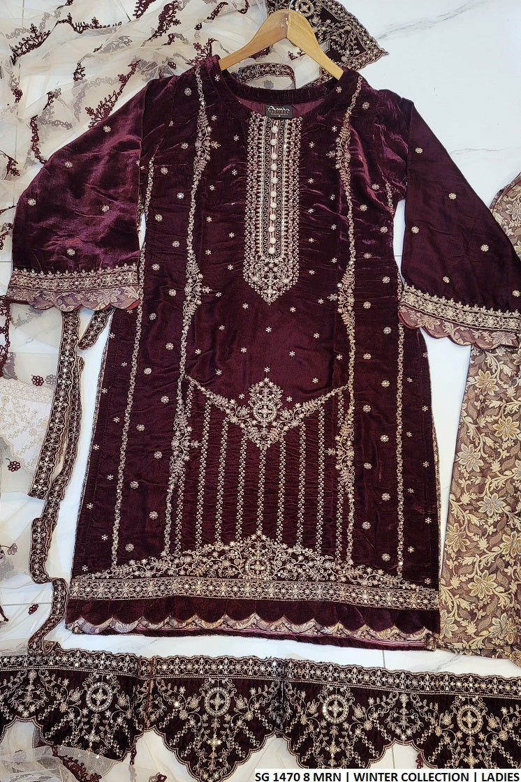 SG1470 8 Pakistani women's velvet formal outfit detail view