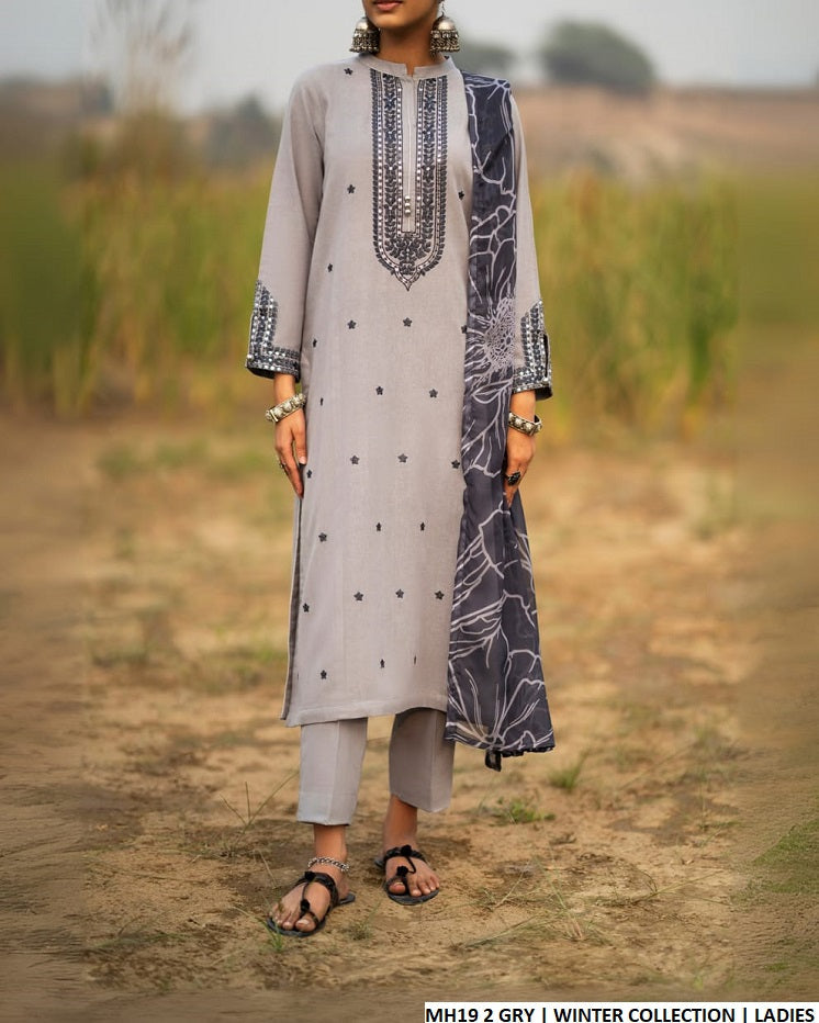 Sulb Khaddar straight shirt MH19 2 - Pakistani women's winter 3-piece suit with digital dupatta front view