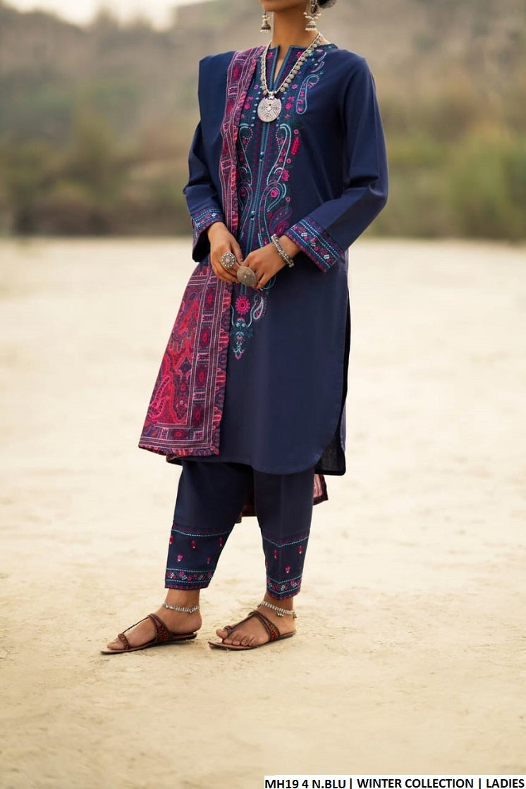 MH19 4 sulb khaddar Pakistani women's gol daman shirt side view