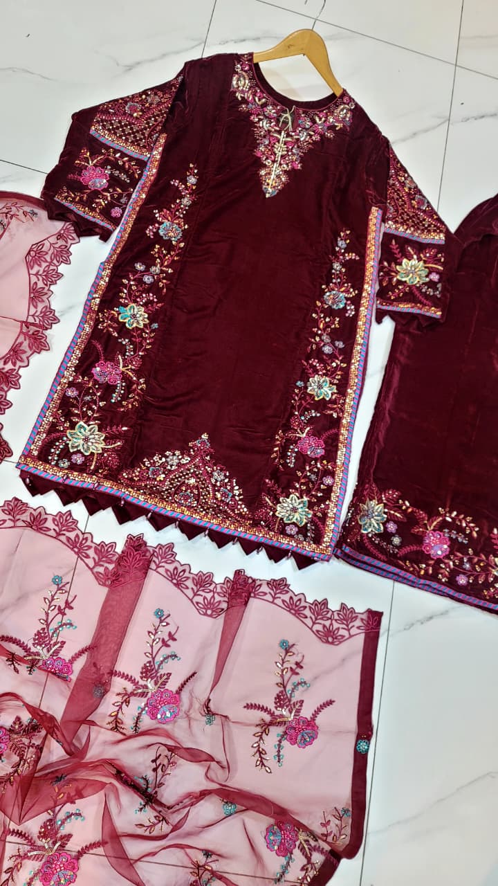 Pakistani women's maroon chiffon straight shirt plazo back view