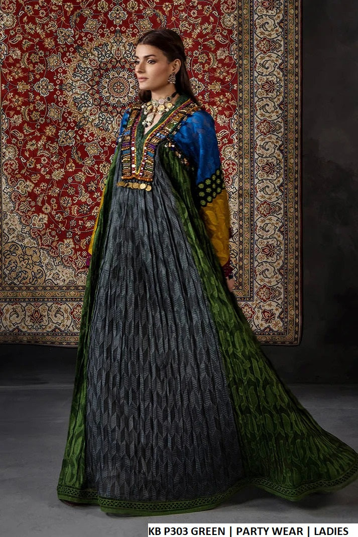 Pakistani women's green brochette long straight shirt detail view