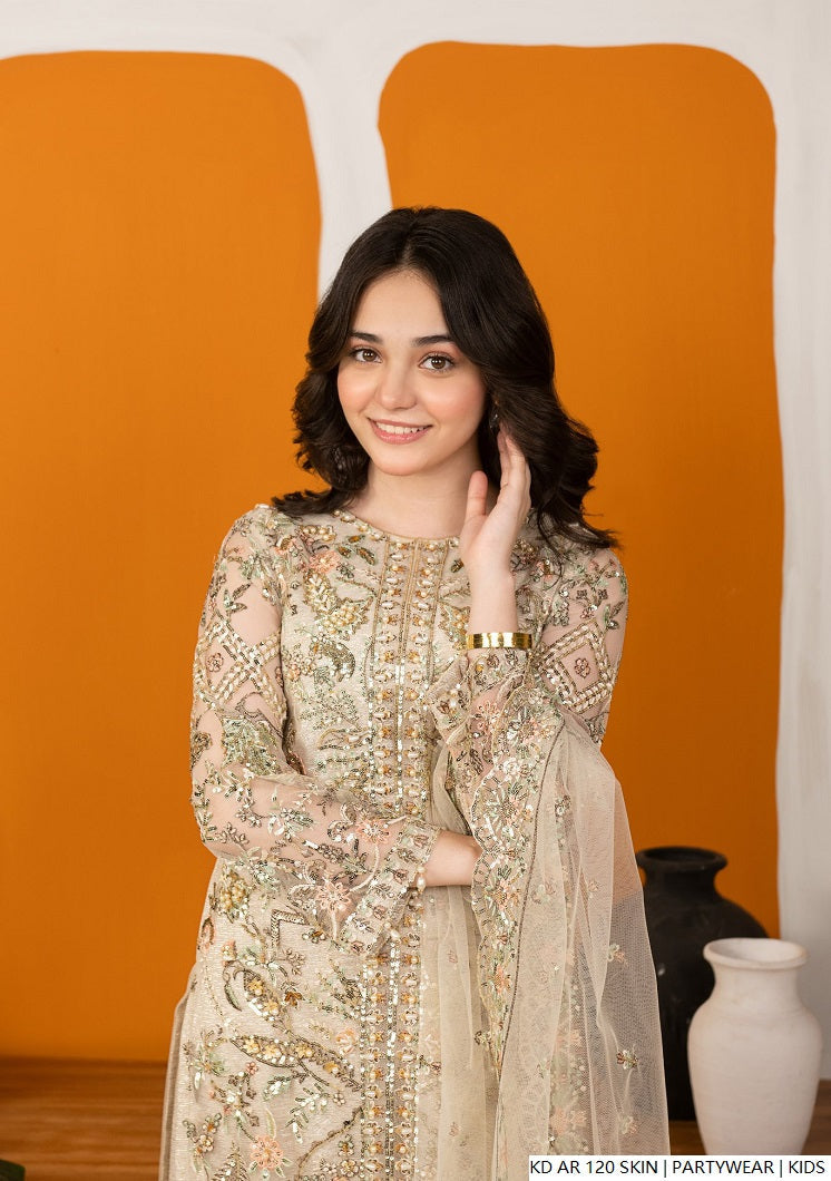 Pakistani girls off white organza frock detail view