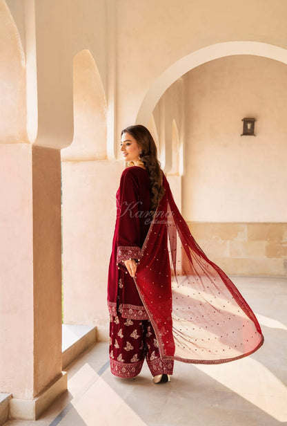 Maroon velvet Pakistani women's long kaftan with plazo side view