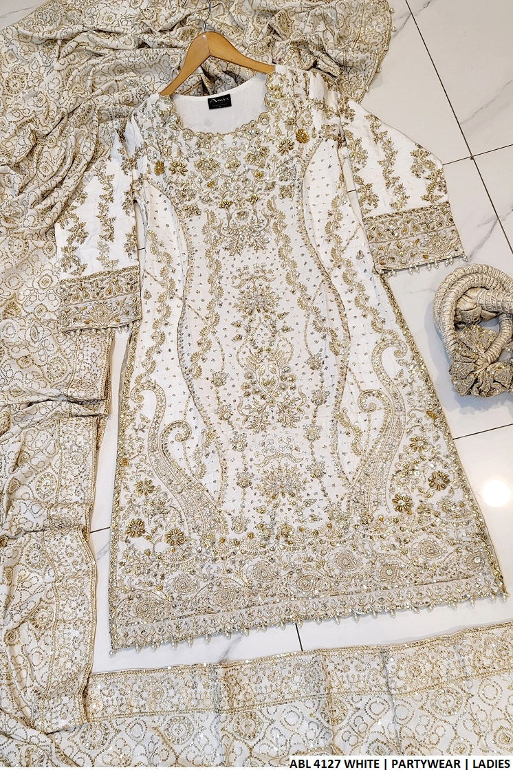 ABL 4127 Pakistani women's grip fabric straight shirt with embroidered dupatta detail view