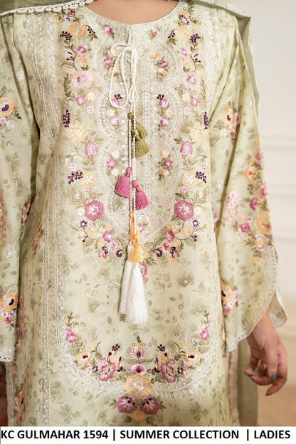 Karma Gul-Mahar 1594 Celadon Green