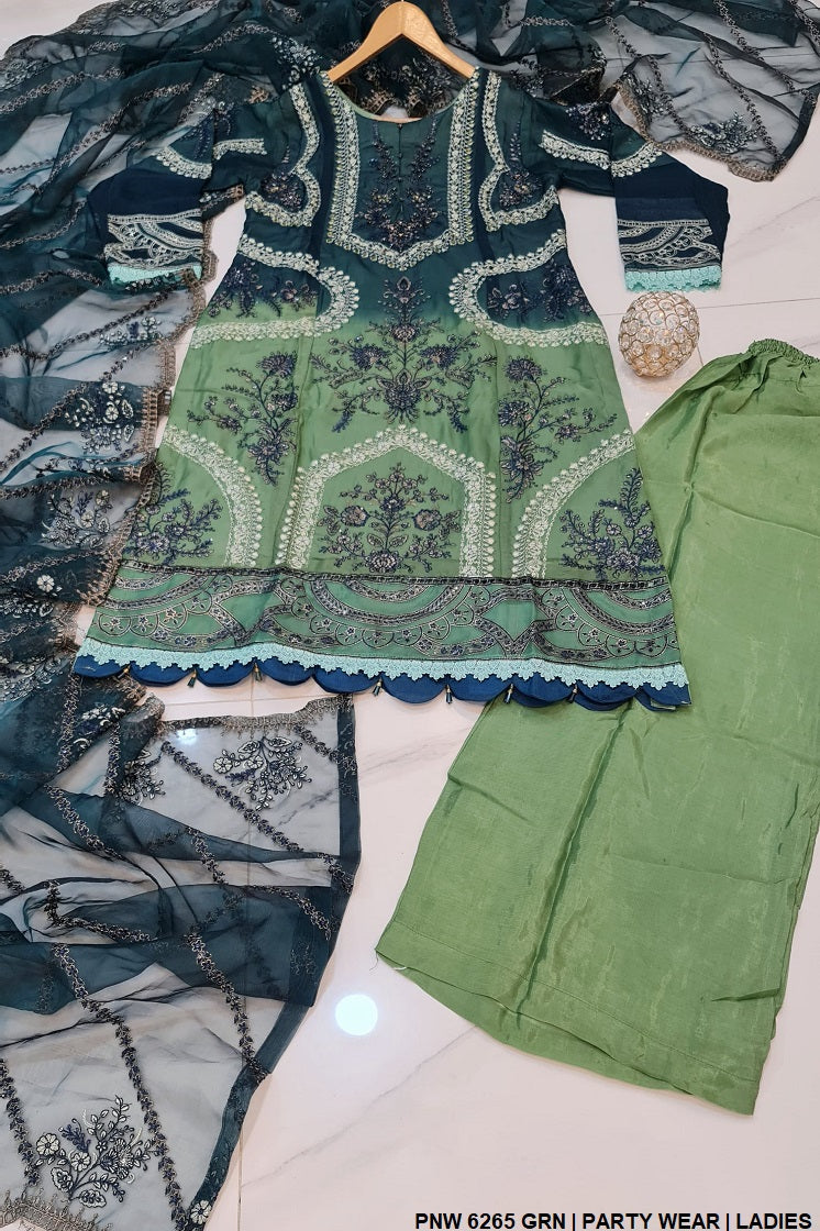 PNW 6265 Pakistani women's chiffon plazo outfit detail view