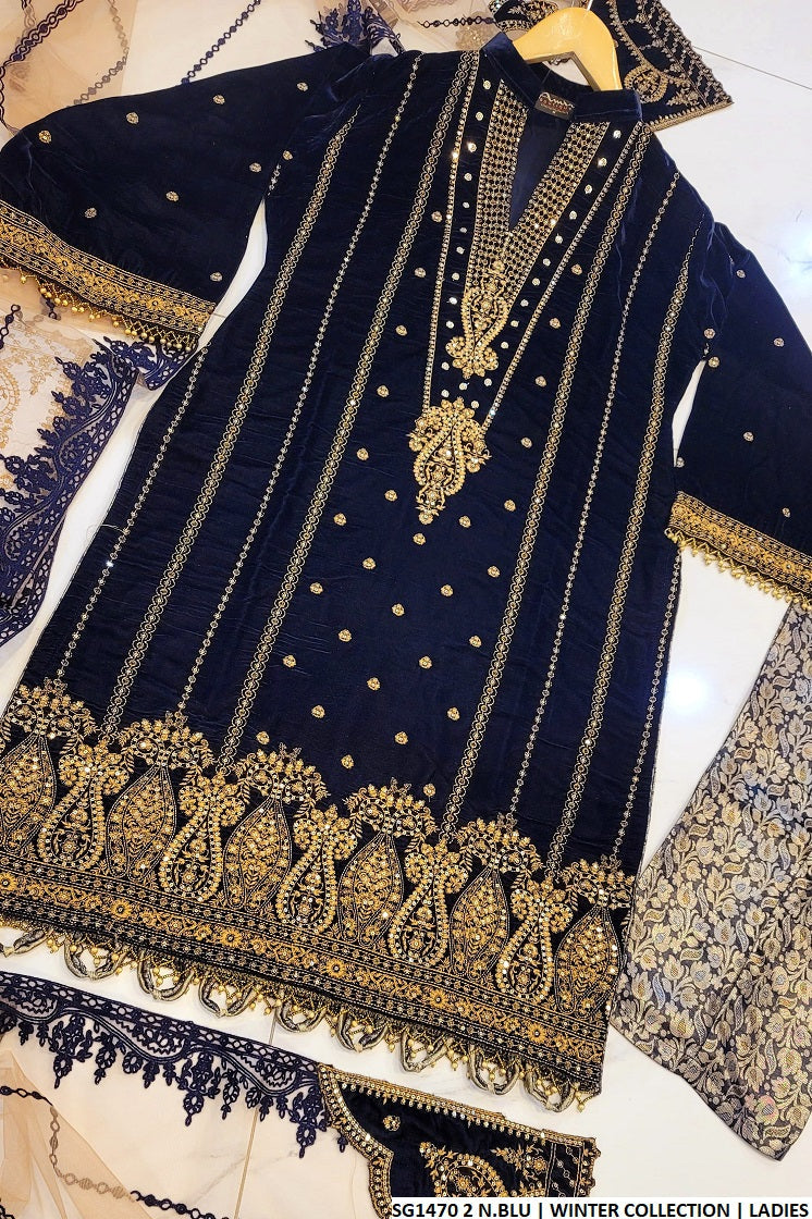 SG1470 2 N.BLU Pakistani women's velvet formal outfit with net dupatta back view