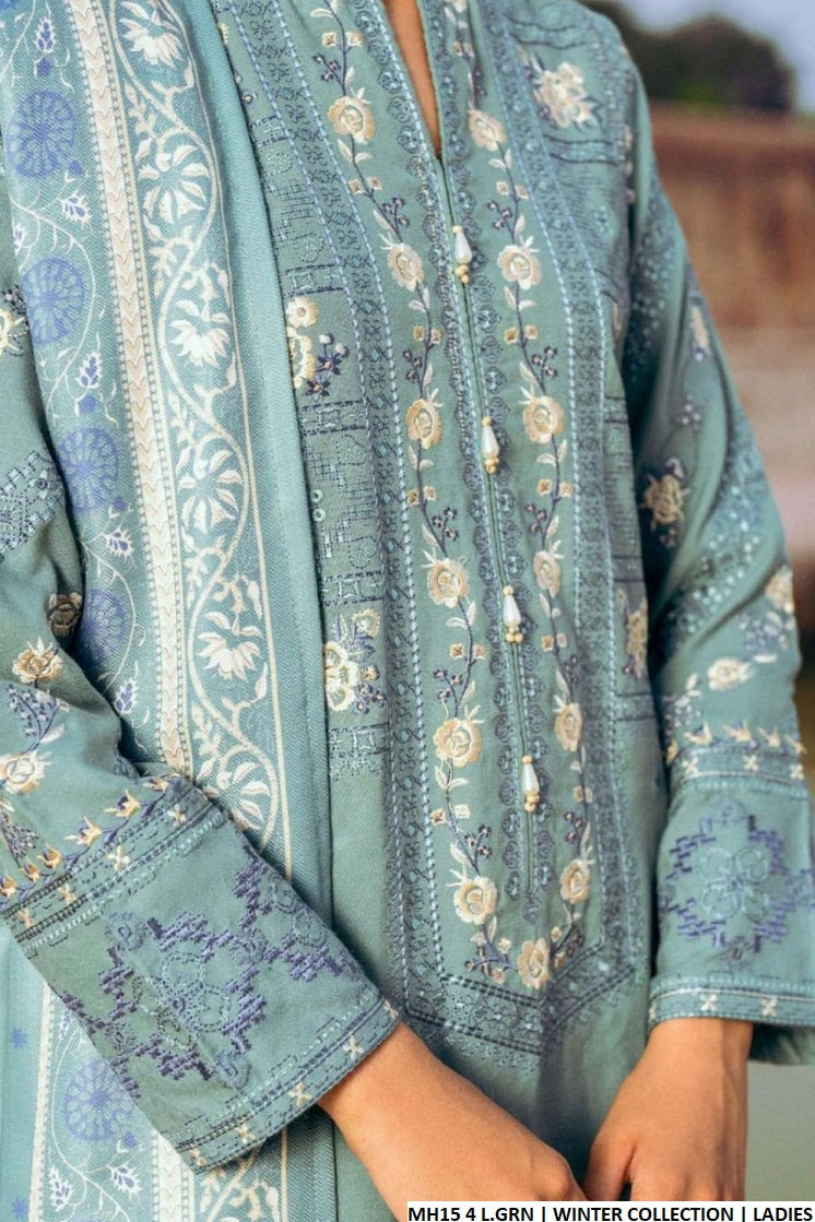MH15 4 dhanak Pakistani women's A-Line winter outfit back view