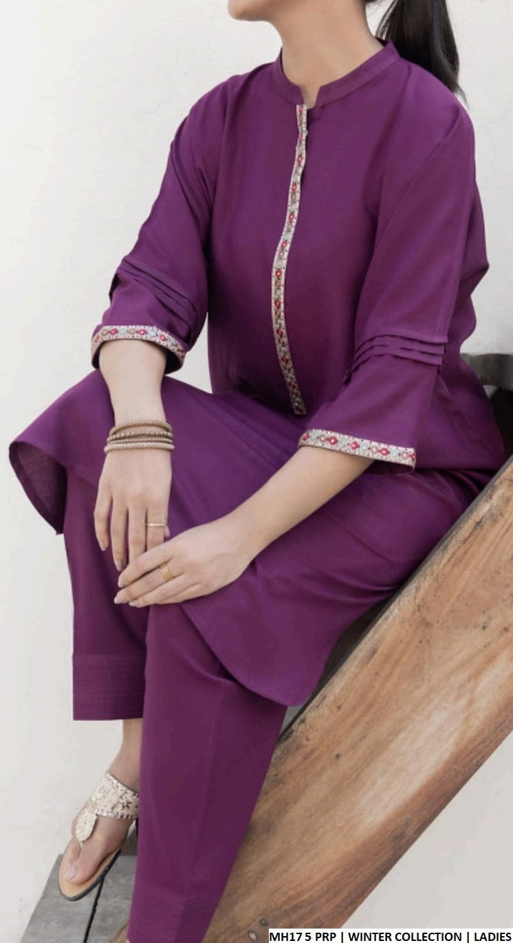 MH17 5 dhanak Pakistani women's gol daman winter outfit back view