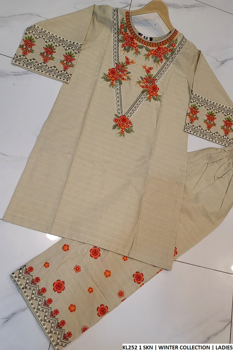 KL252 1 winter cotton Pakistani women's plazo suit detail view