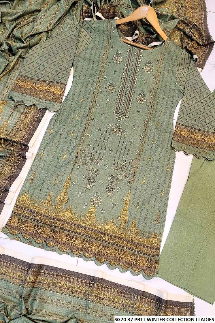 SG20 37 Dhanak women's 3-piece Pakistani suit with shawl full view