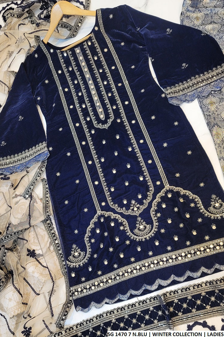 SG1470 7 N.BLU Pakistani women's velvet formal outfit back view