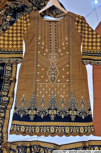 Sulb Khaddar straight shirt SG20 41 - Pakistani women's winter 3-piece suit detail view