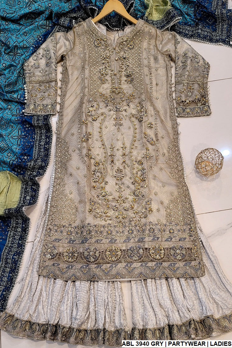 ABL 3940 net Pakistani women's straight shirt with jamawar crush plazo side view