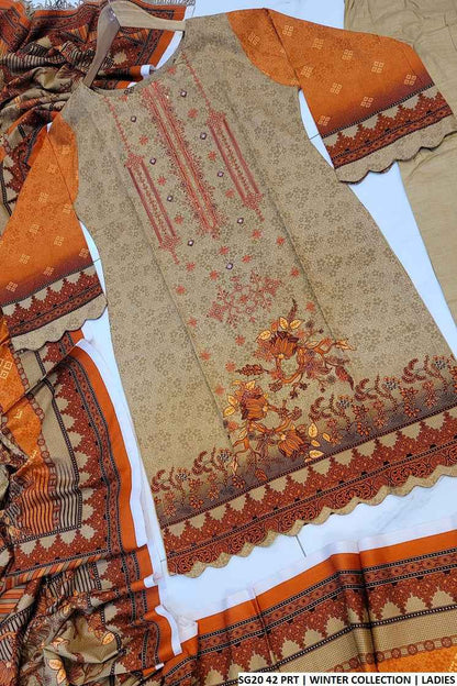 SG20 42 Print Sulb Khaddar Pakistani women's winter suit back view