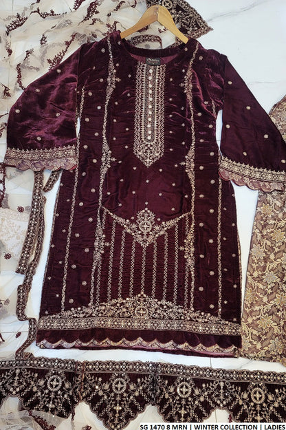 SG1470 8 Pakistani women's velvet formal outfit detail view