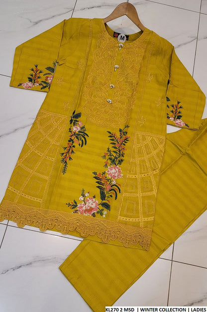 KL270 2 Pakistani women's winter cotton outfit detail view