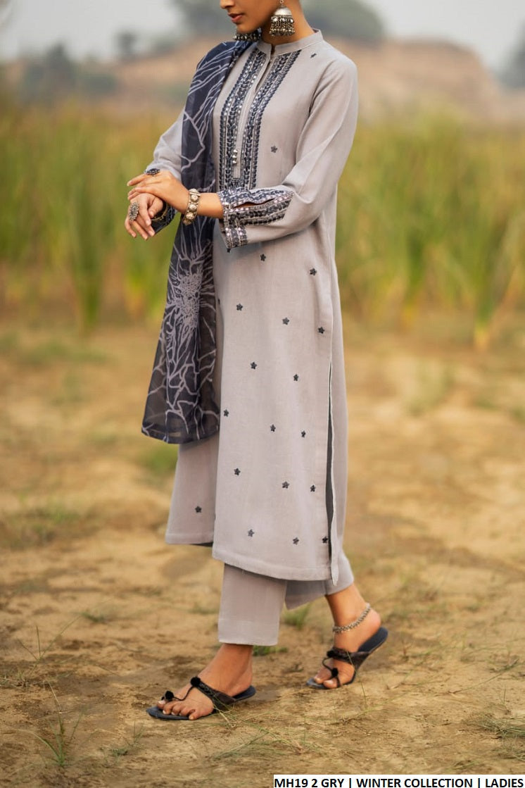 MH19 2 Pakistani women's sulb khaddar straight shirt back view