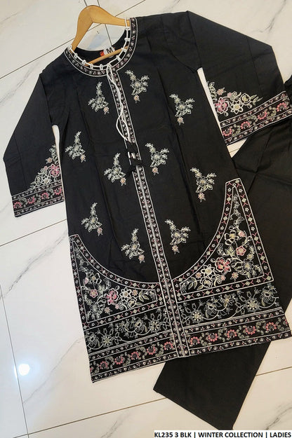 KL235 3 Pakistani women's winter cotton straight shirt with dupatta detail view