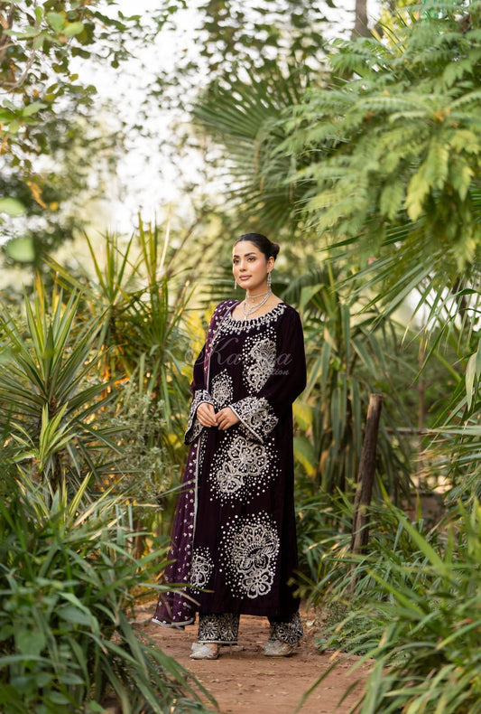 Plum velvet Pakistani women's long kaftan with plazo side view