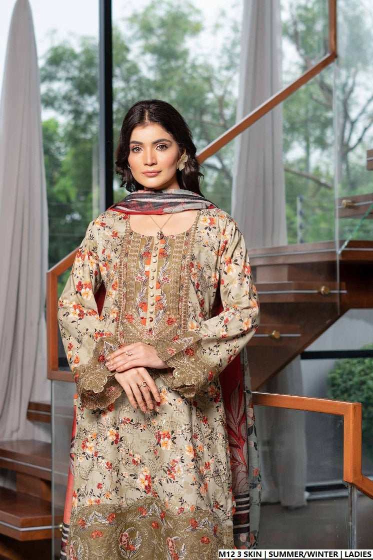 Pakistani women's lawn A-Line printed casual outfit detail view