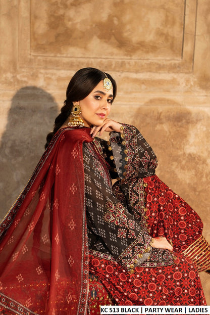 Pakistani women's ebony black sindhi balochi embroidered farshi shalwar outfit detail view