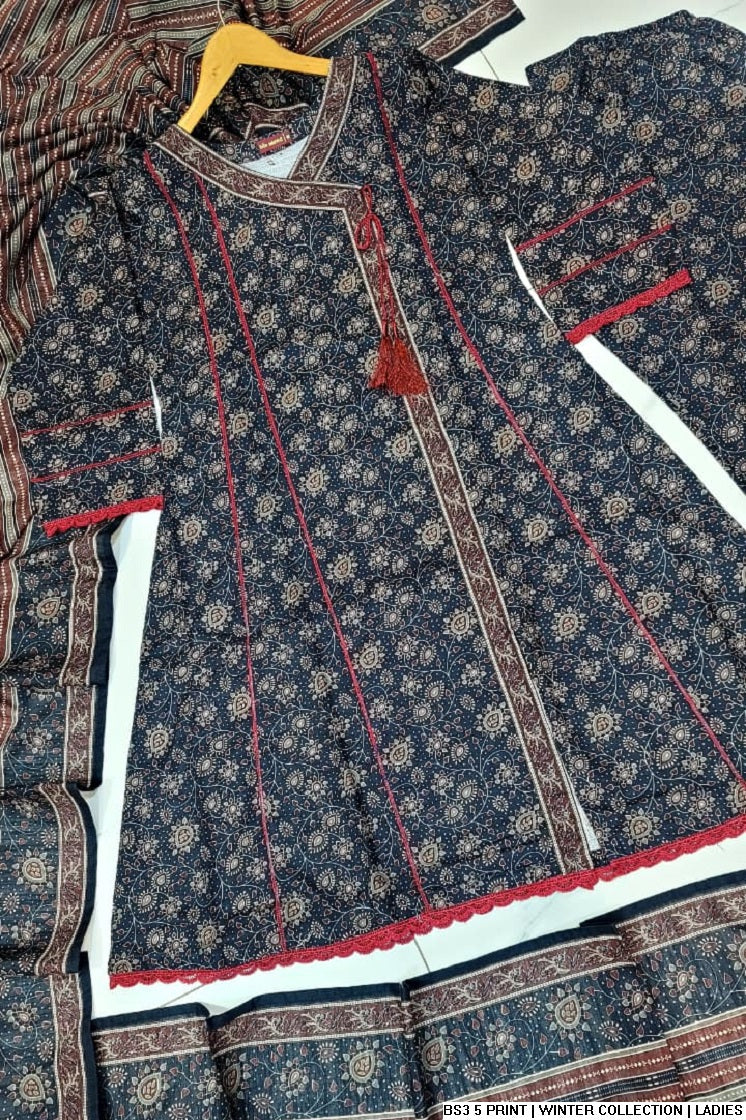 Pakistani women's lawn A-Line printed casual outfit full view