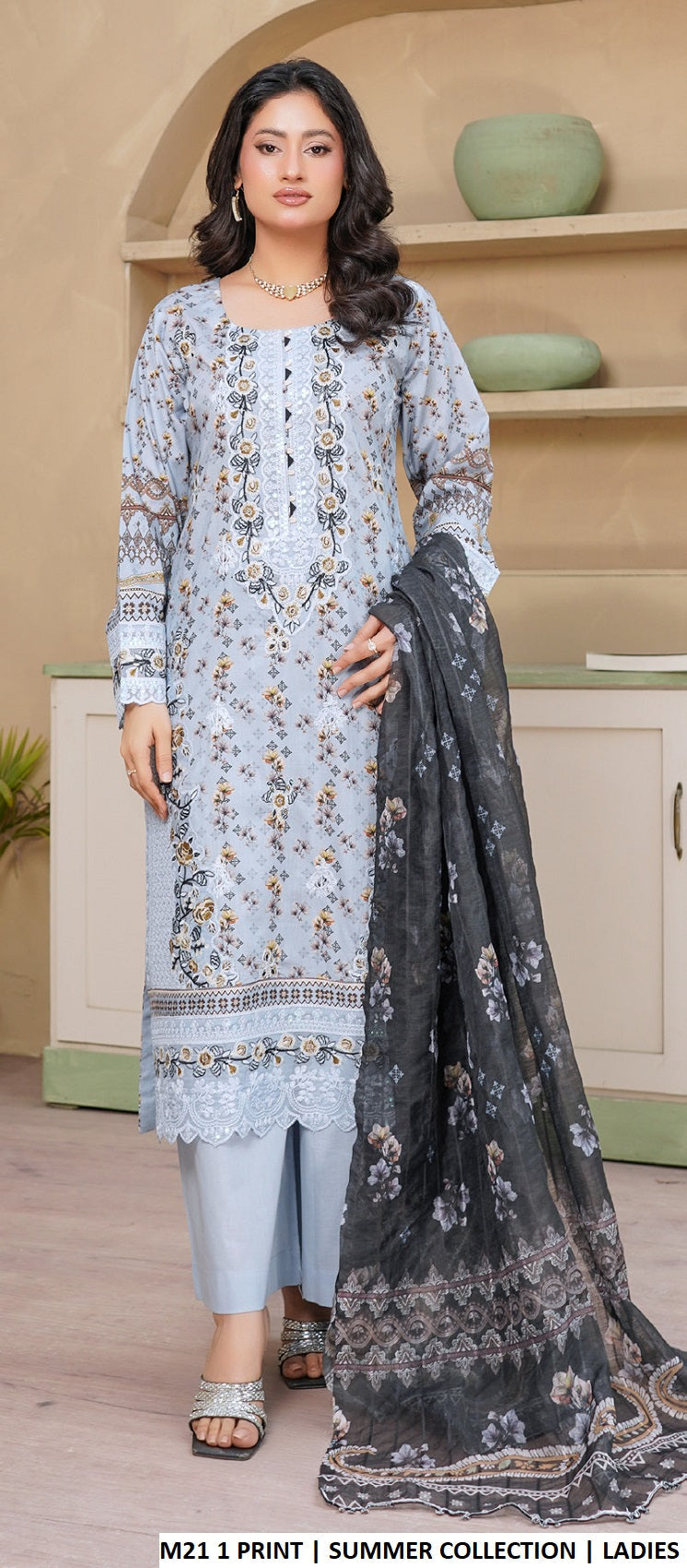 Pakistani women's lawn A-Line printed casual shirt plazo back view