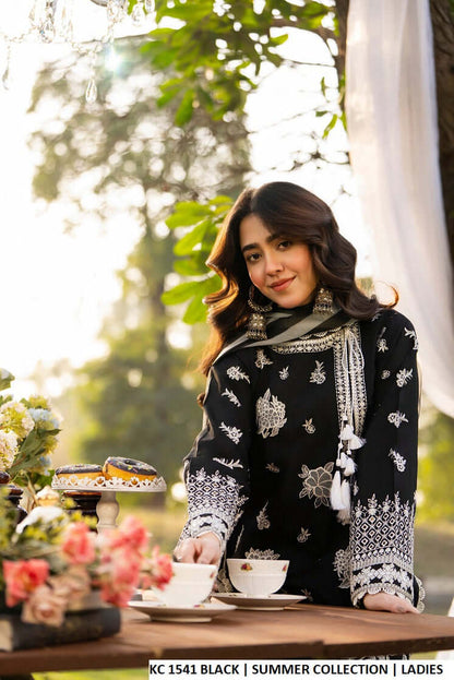 Pakistani women's black cotton chikankari round shirt detail view