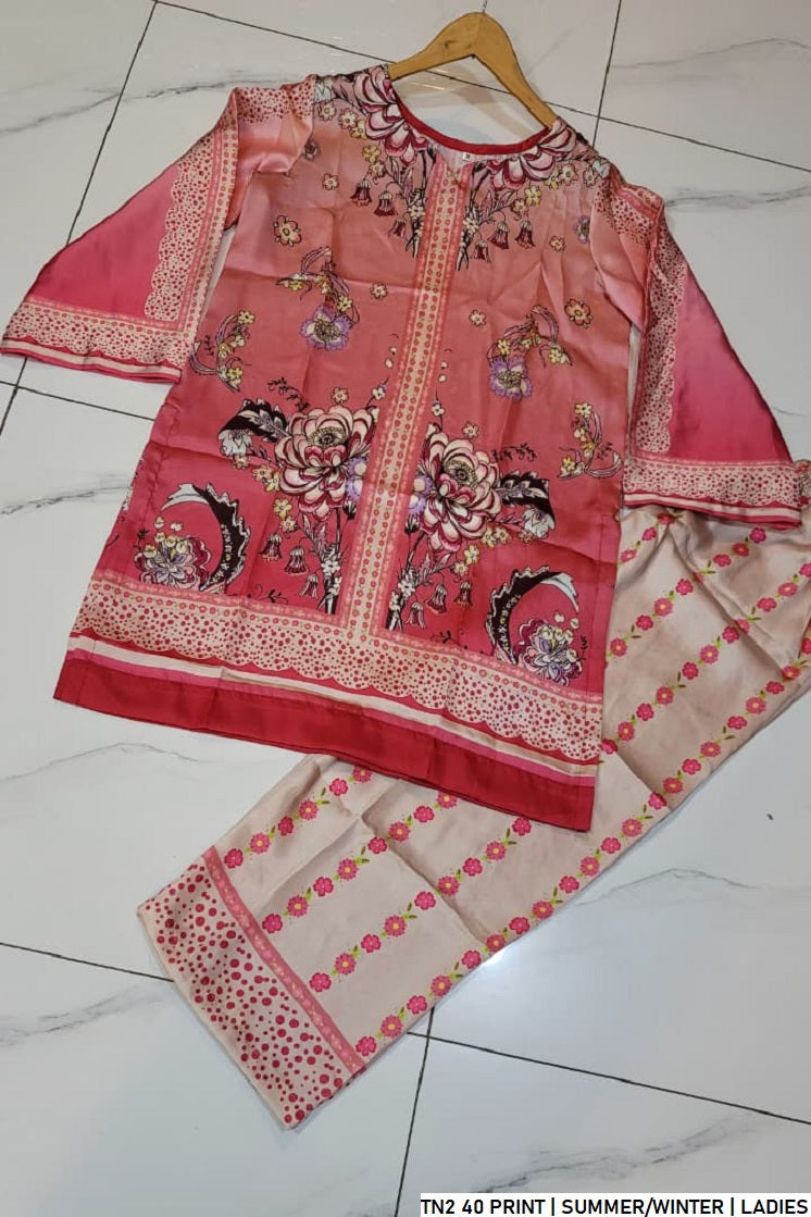Pakistani women's lawn 2-piece printed casual suit full view