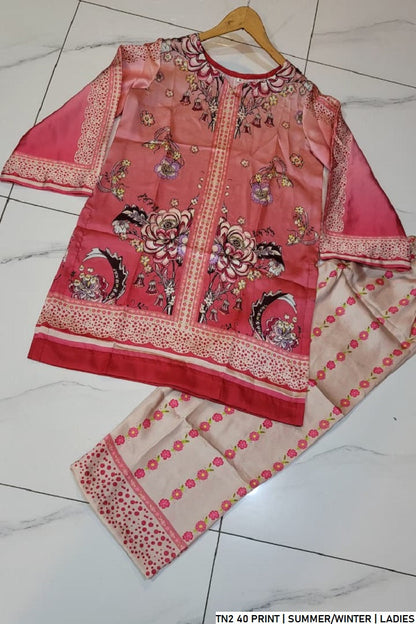 Pakistani women's lawn 2-piece printed casual suit full view