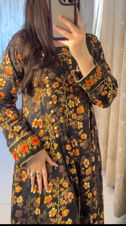 SG25 linen angrakha frock Pakistani women's elegant outfit side view