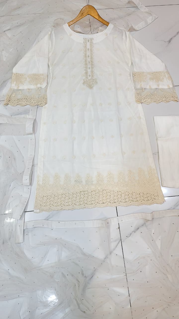 Pakistani women's white lawn A-Line casual outfit back view