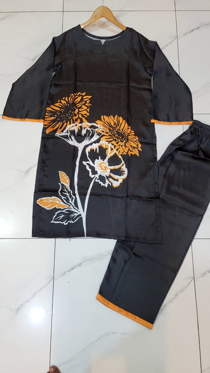 Pakistani women's lawn 2-piece printed casual suit detail view