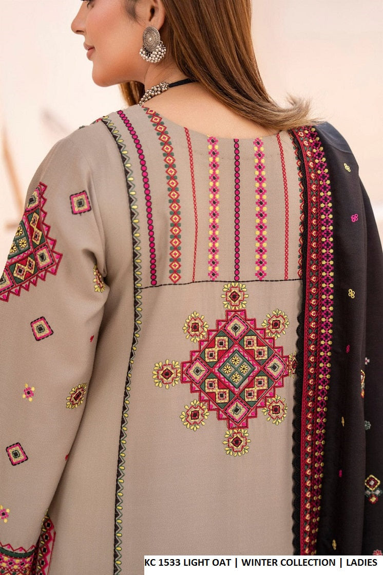 Pakistani women's light oat silk short shirt detail view