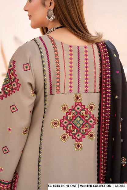 Pakistani women's light oat silk short shirt detail view