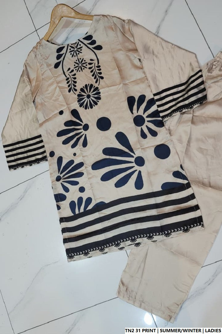 Pakistani women's lawn 2-piece printed casual suit back view