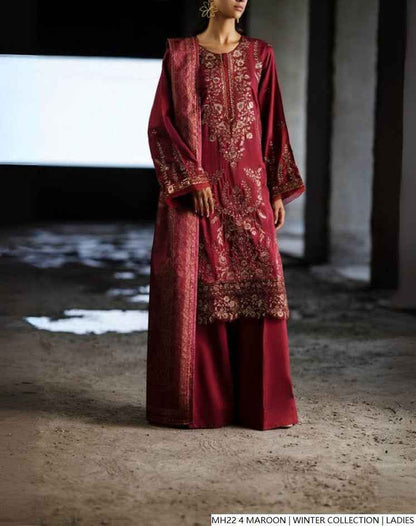 Pakistani women's maroon khaddar straight shirt detail view