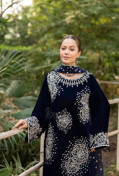 Navy blue velvet Pakistani women's long kaftan with plazo side view