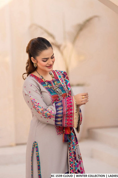 Pakistani women's cloud white silk short shirt farshi shalwar detail view