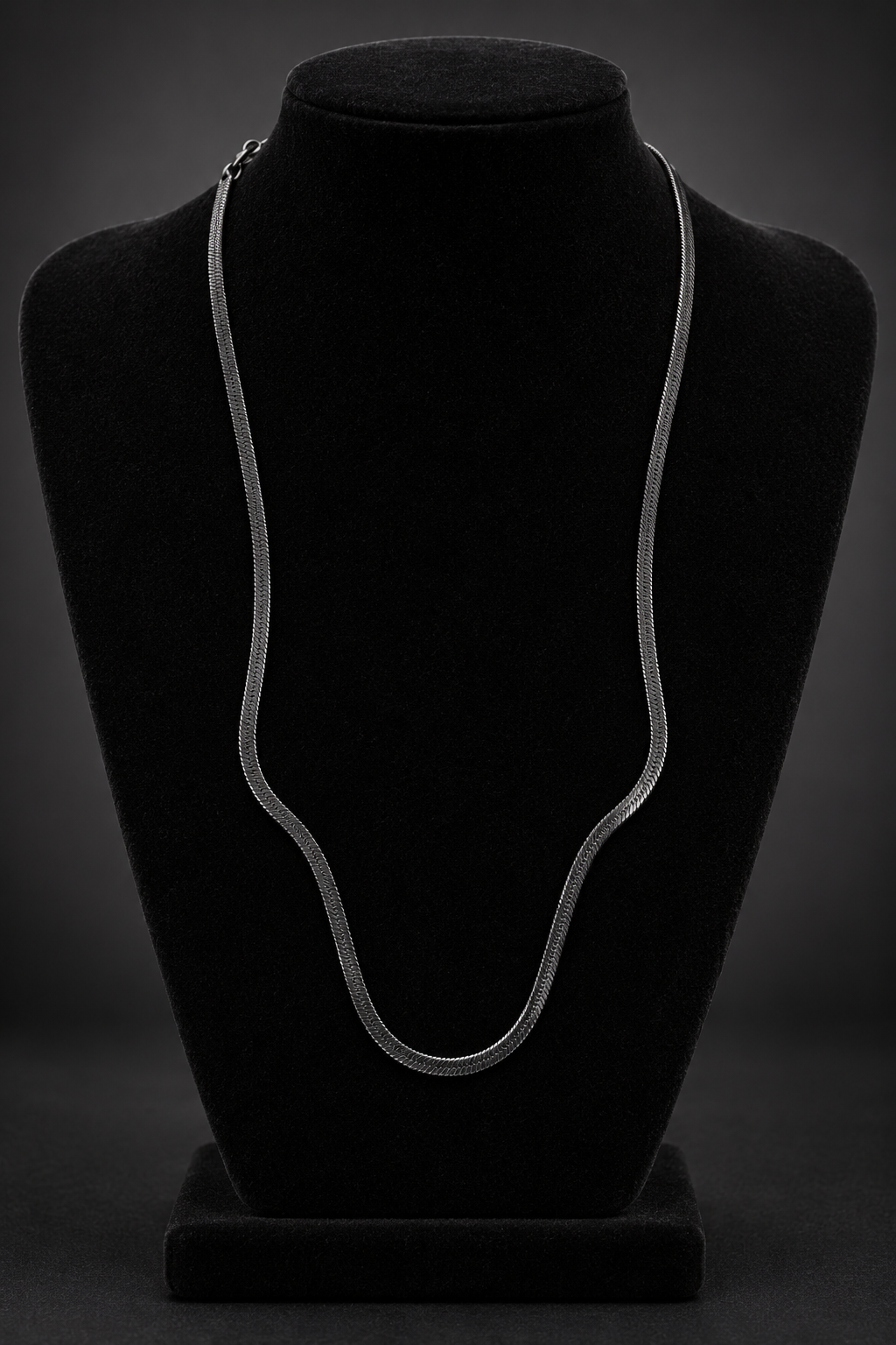 JW8 – Gunmetal Herringbone Chain Necklace